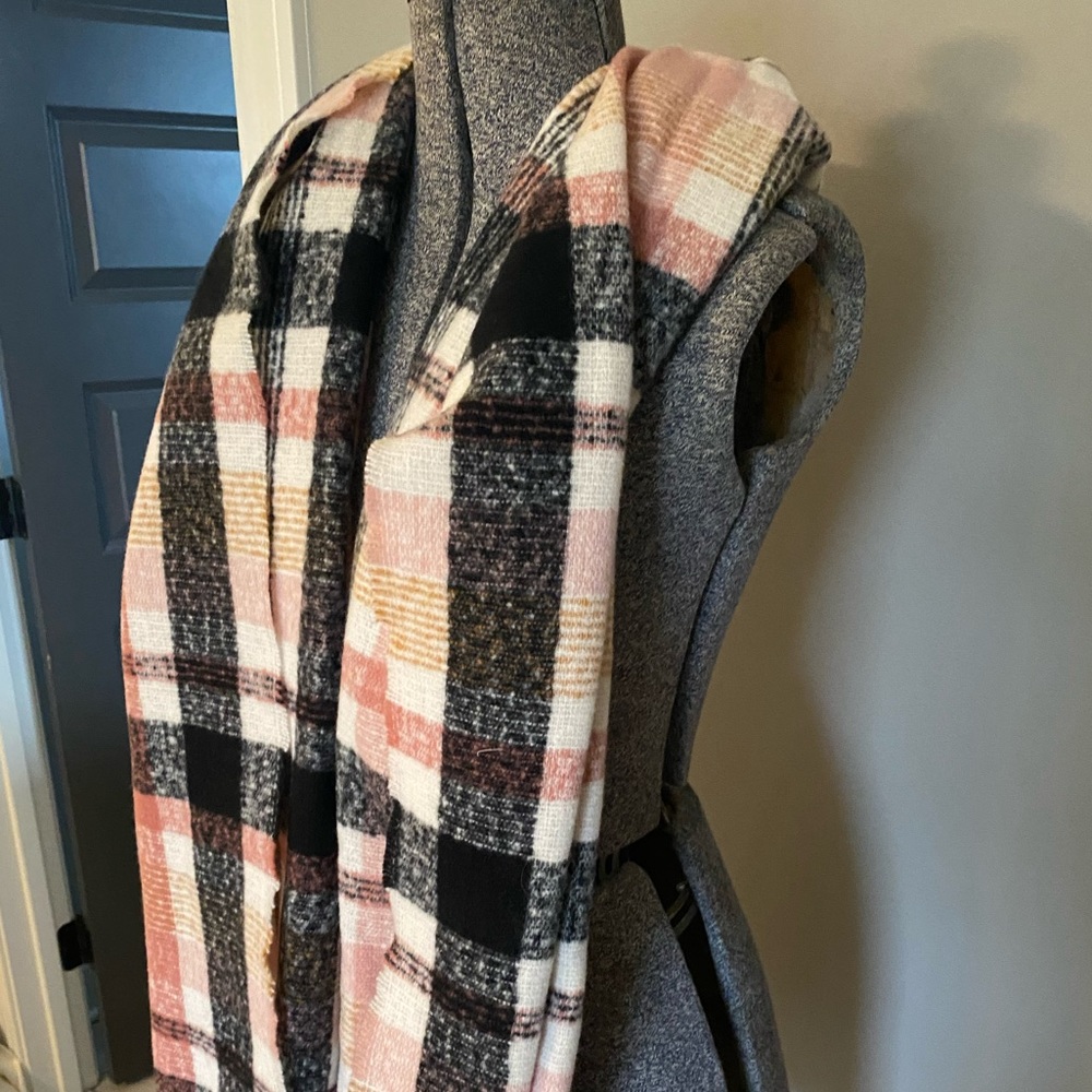 Blanket scarf brand new